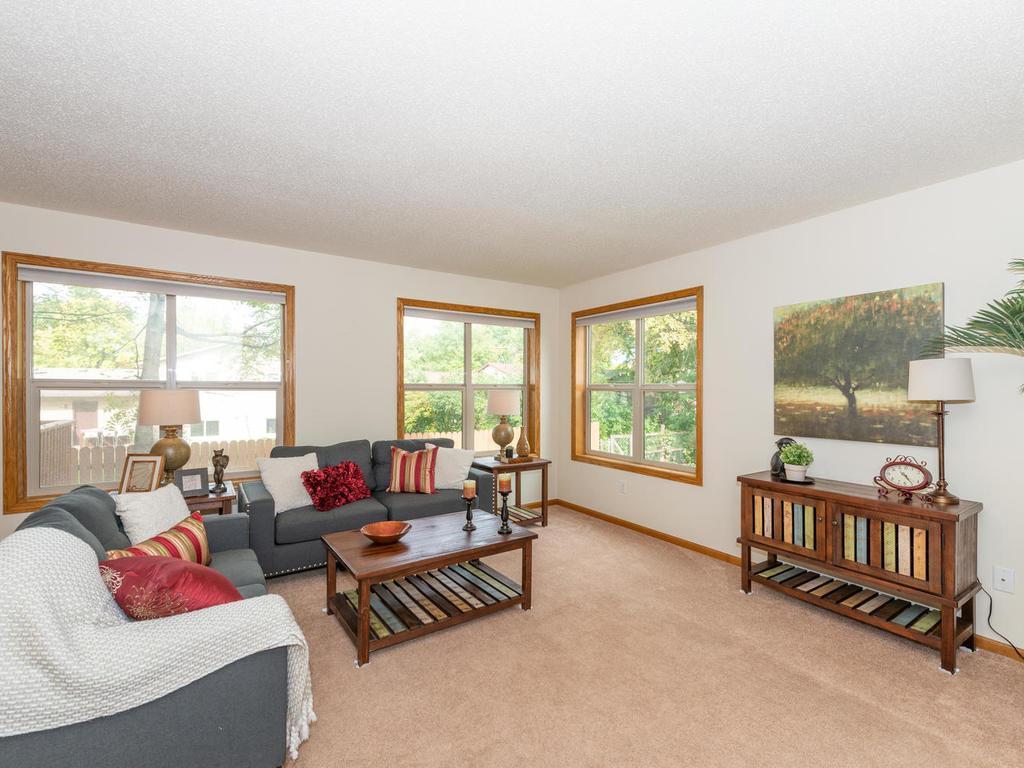 1027 6th Avenue Ne Property Photo 5