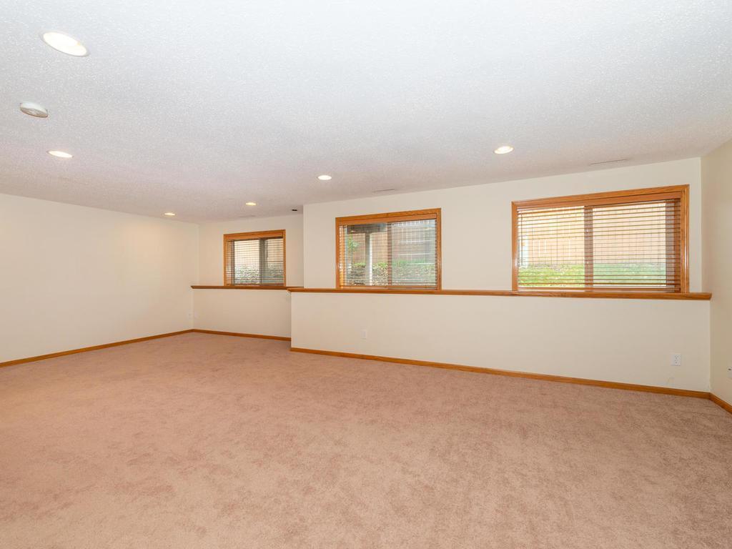 1027 6th Avenue Ne Property Photo 24