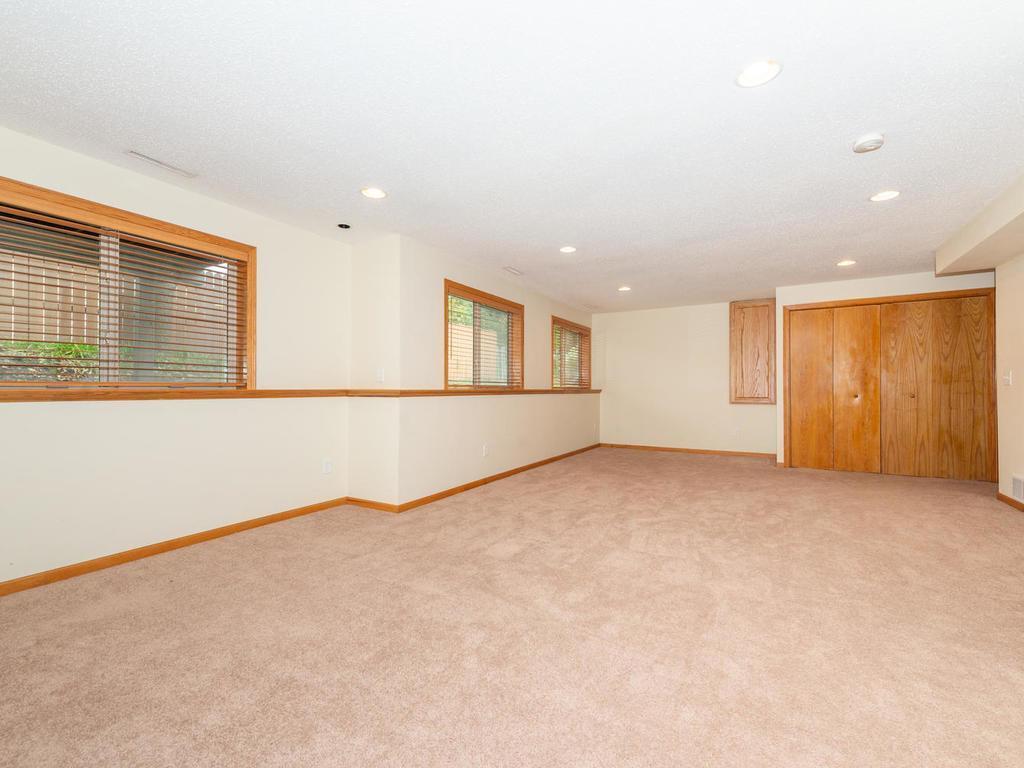 1027 6th Avenue Ne Property Photo 26