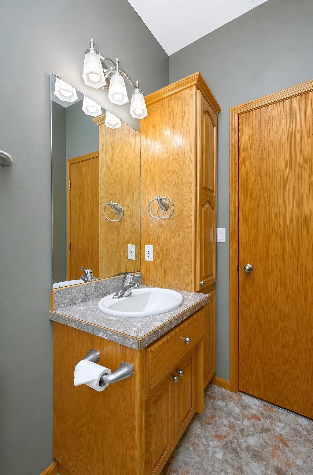 938 Parkway Drive Property Photo 13
