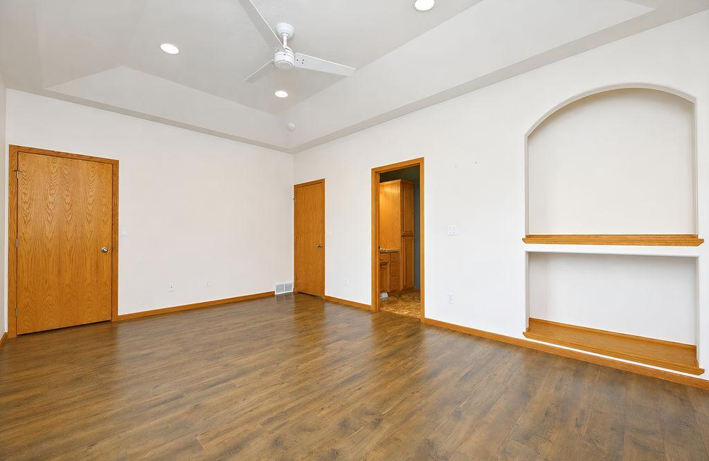 938 Parkway Drive Property Photo 17