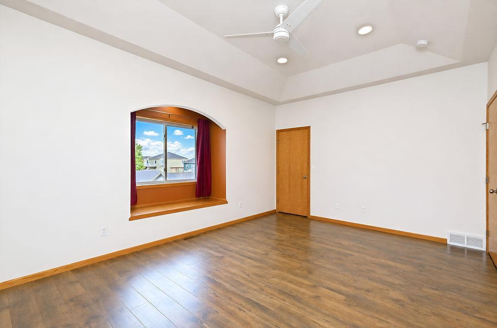 938 Parkway Drive Property Photo 18