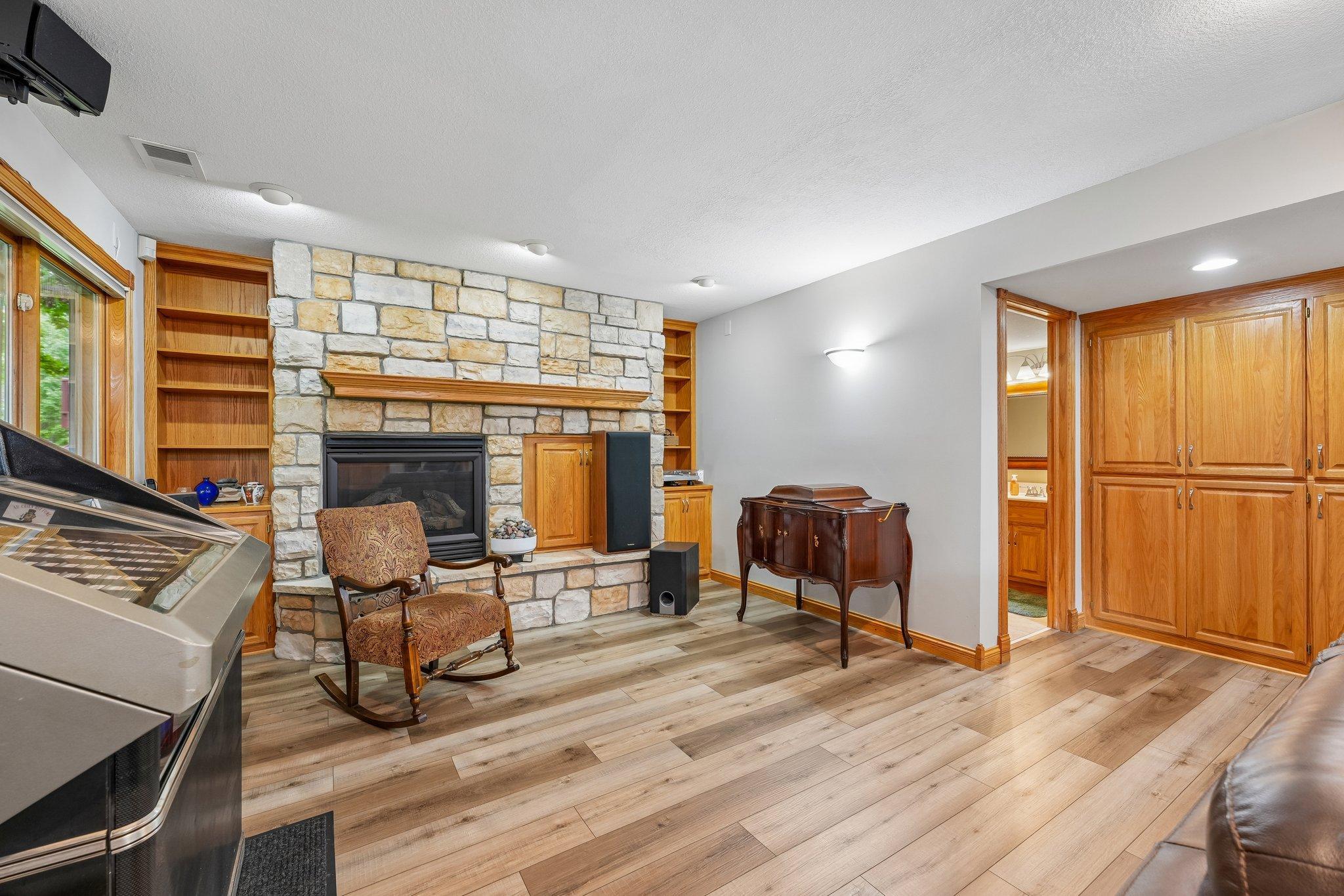 6219 Orchid Lane N Property Photo 25