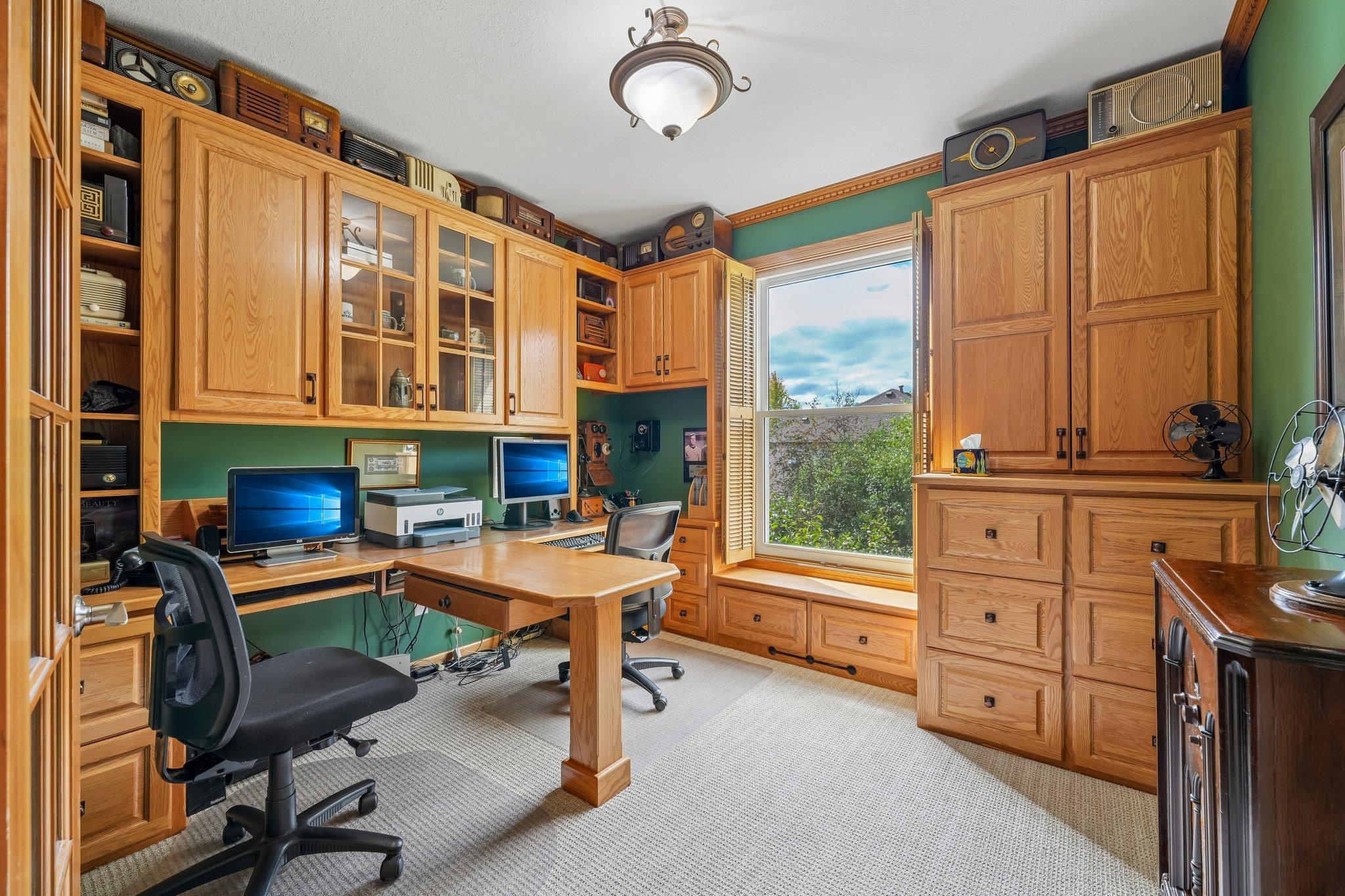 6219 Orchid Lane N Property Photo 27