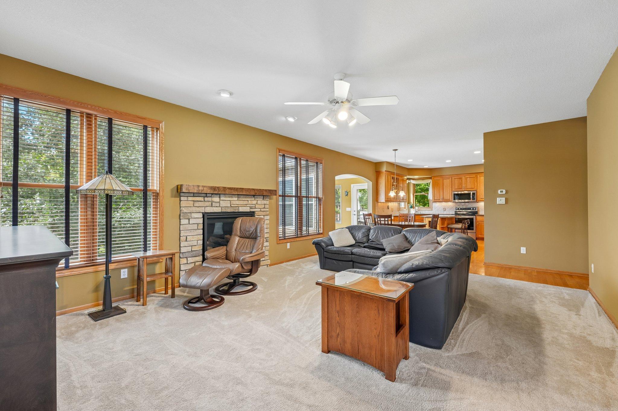 6219 Orchid Lane N Property Photo 28