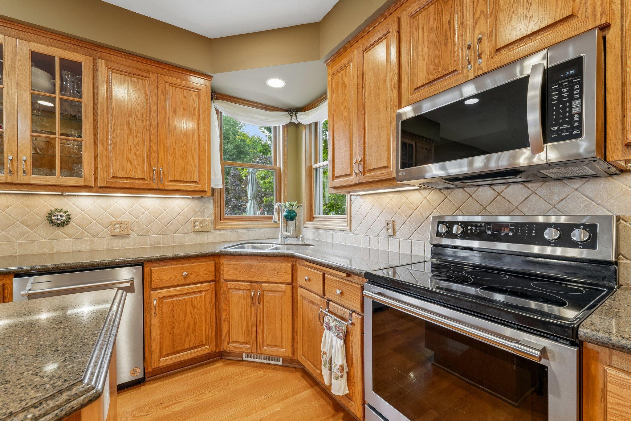 6219 Orchid Lane N Property Photo 45
