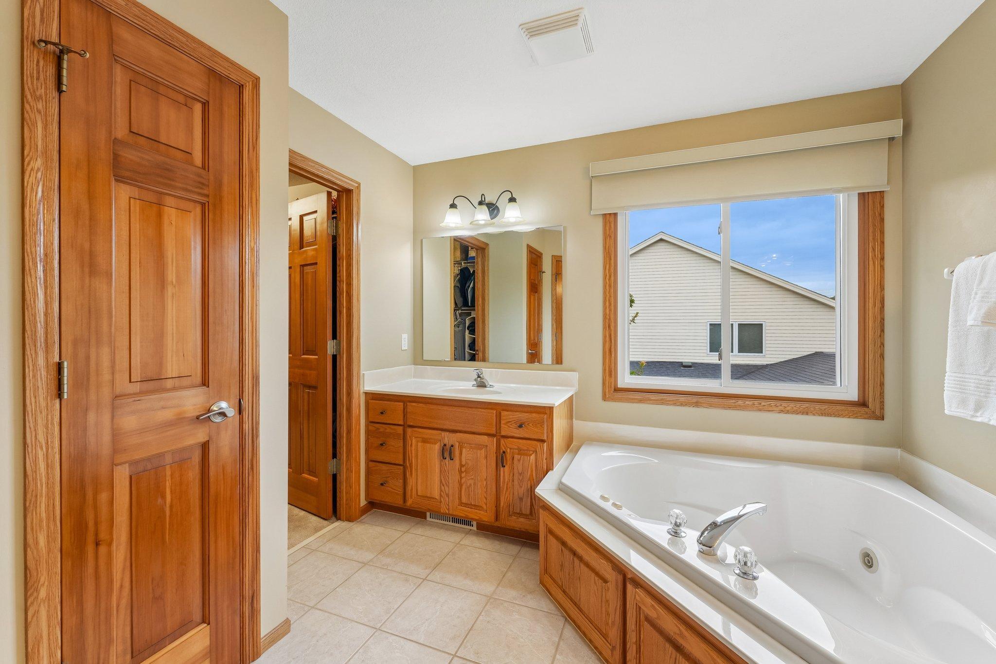 6219 Orchid Lane N Property Photo 70