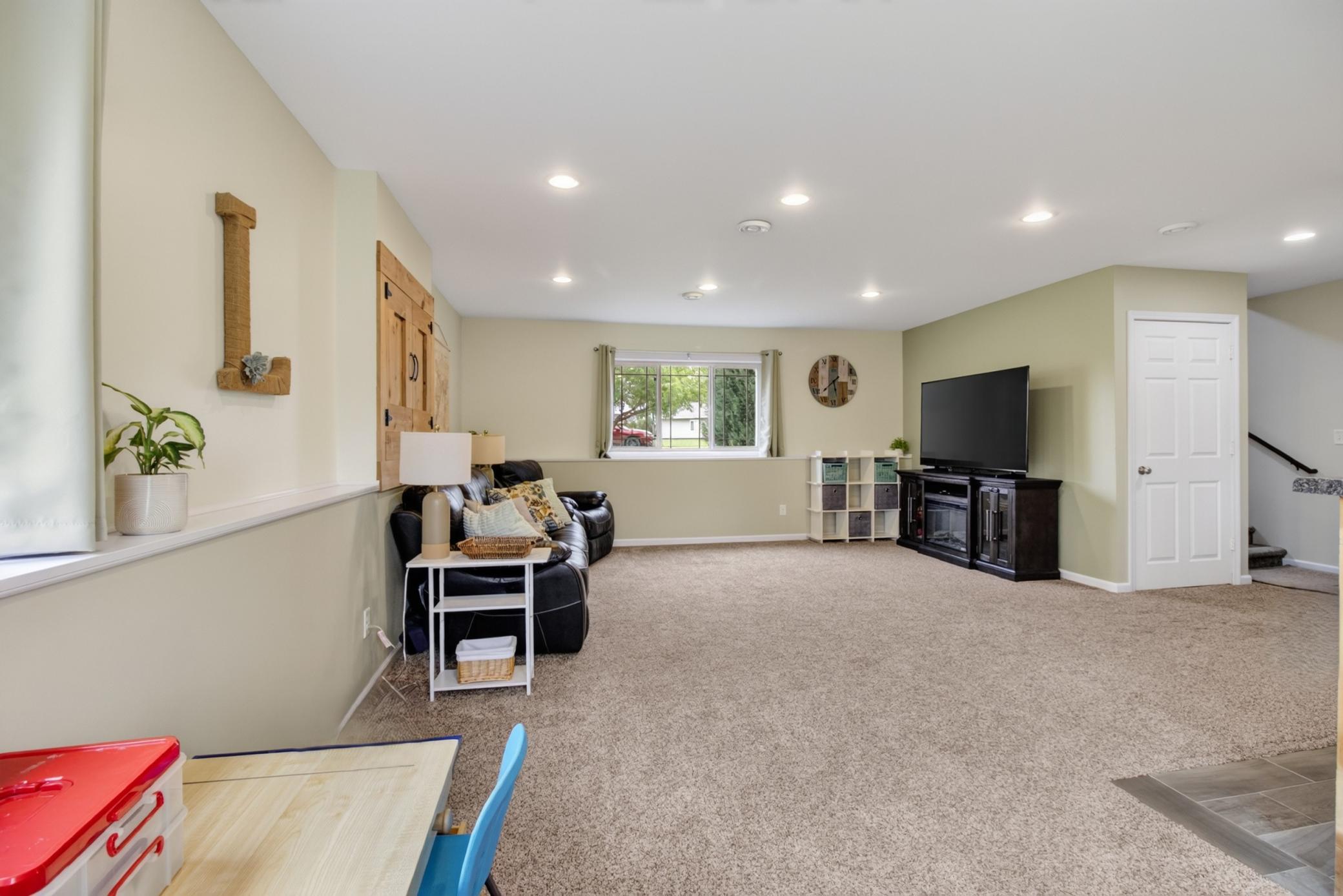 1214 6th Avenue Nw Property Photo 39