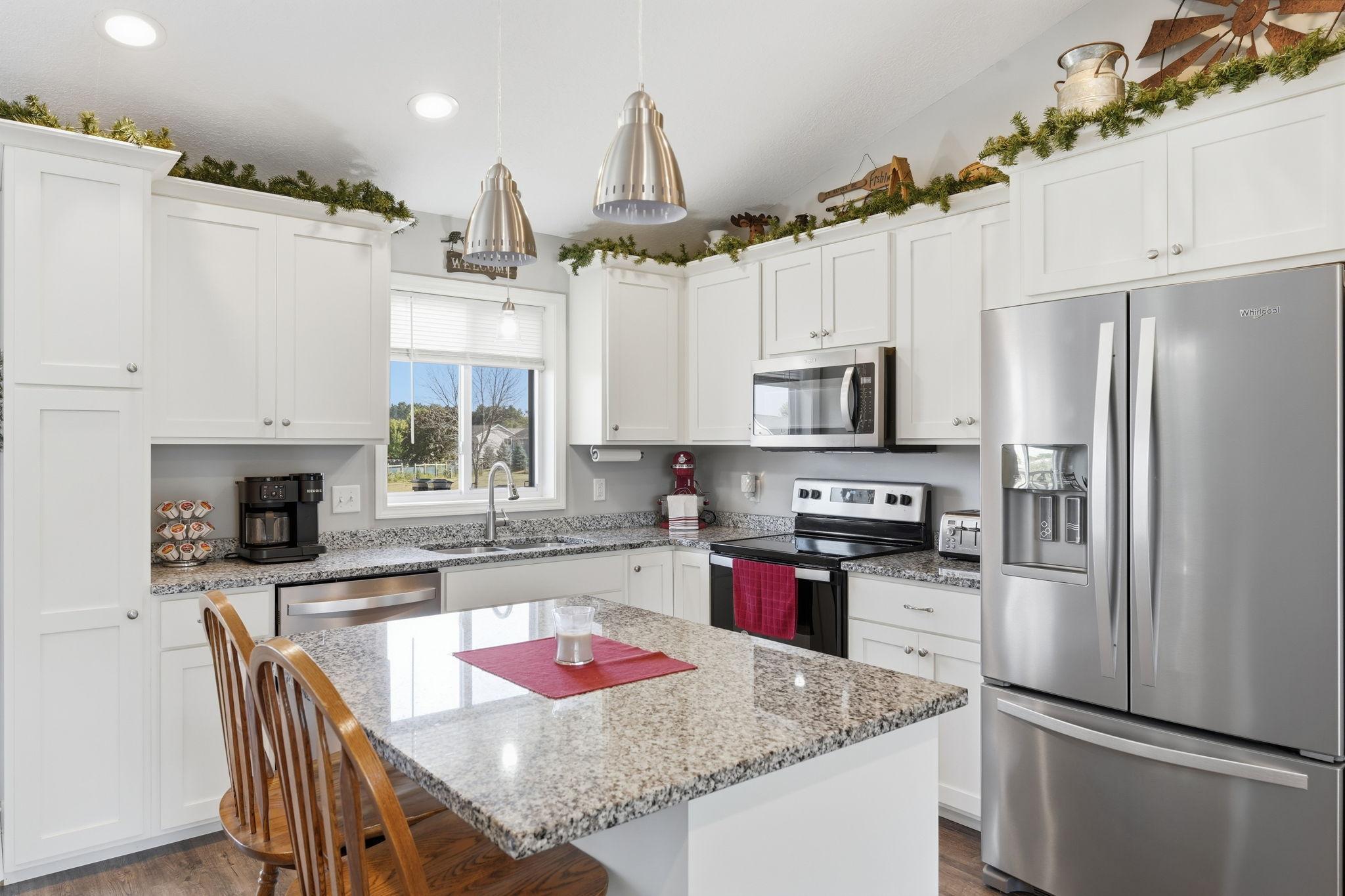 1381 Pheasant Run Property Photo 1