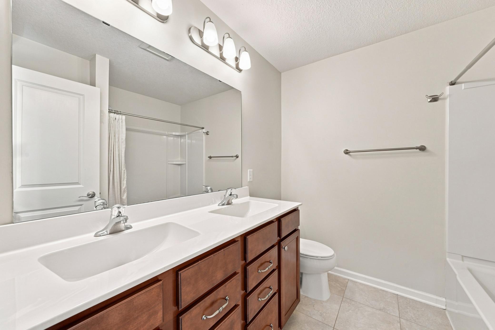 18625 43rd Avenue N Property Photo 34