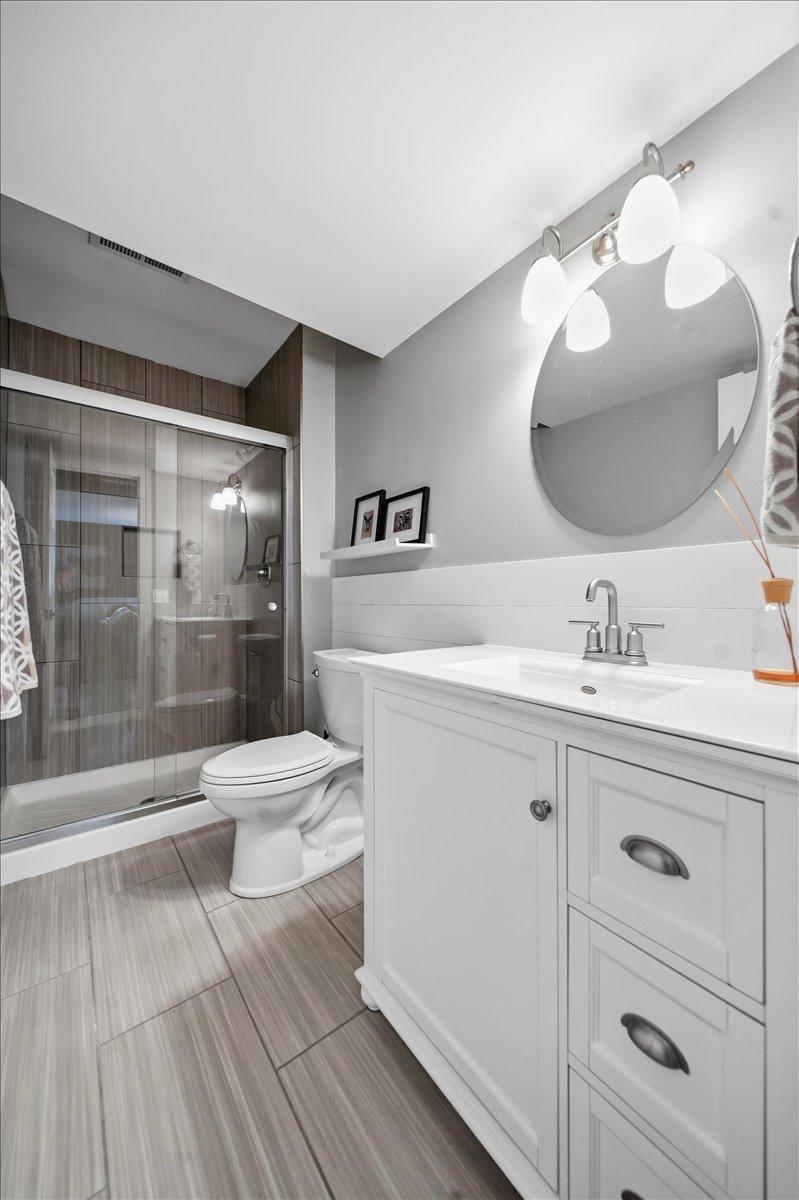 15402 Sussex Drive Property Photo 24