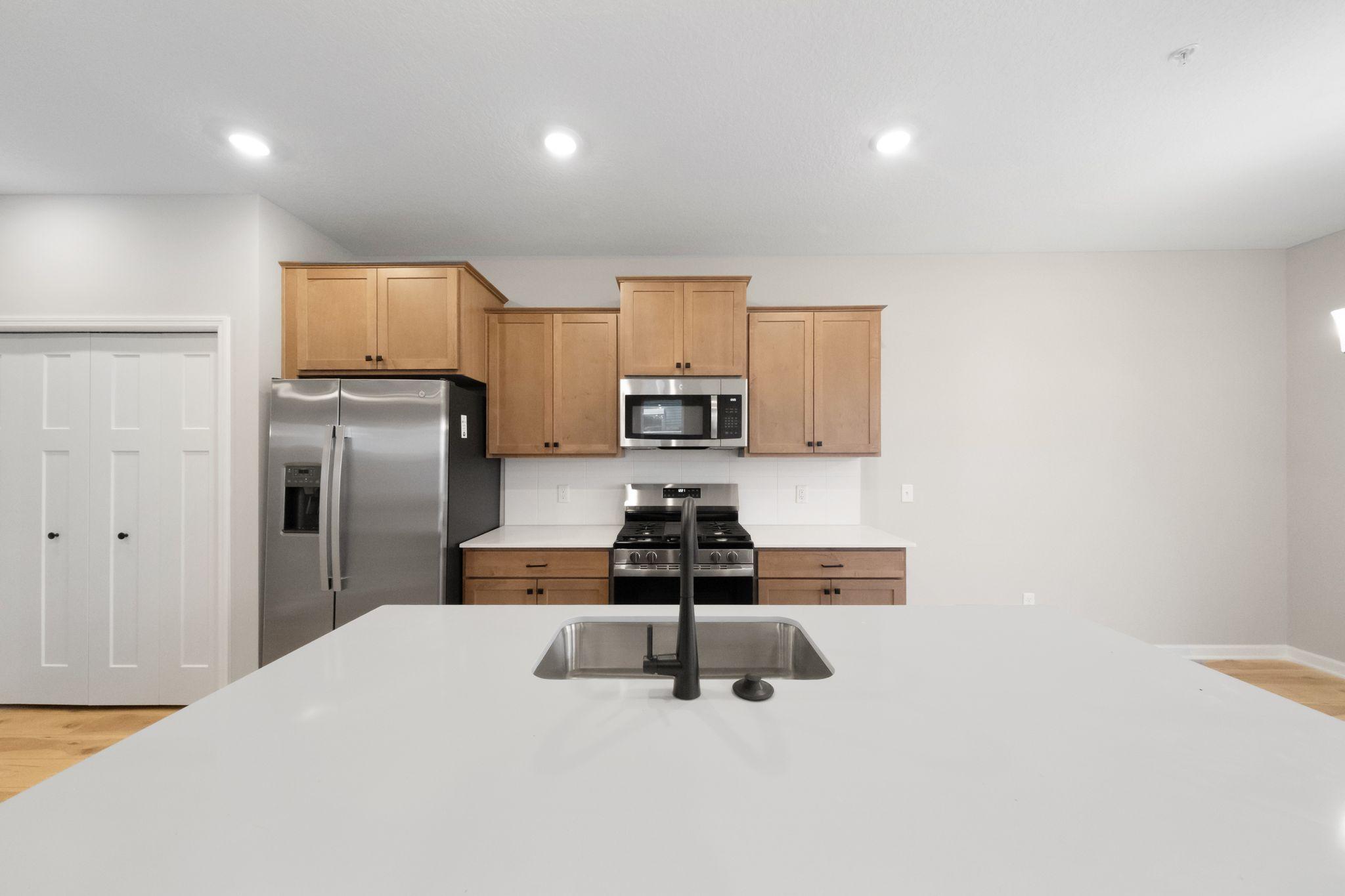 10382 Birchwood Circle Property Photo 5