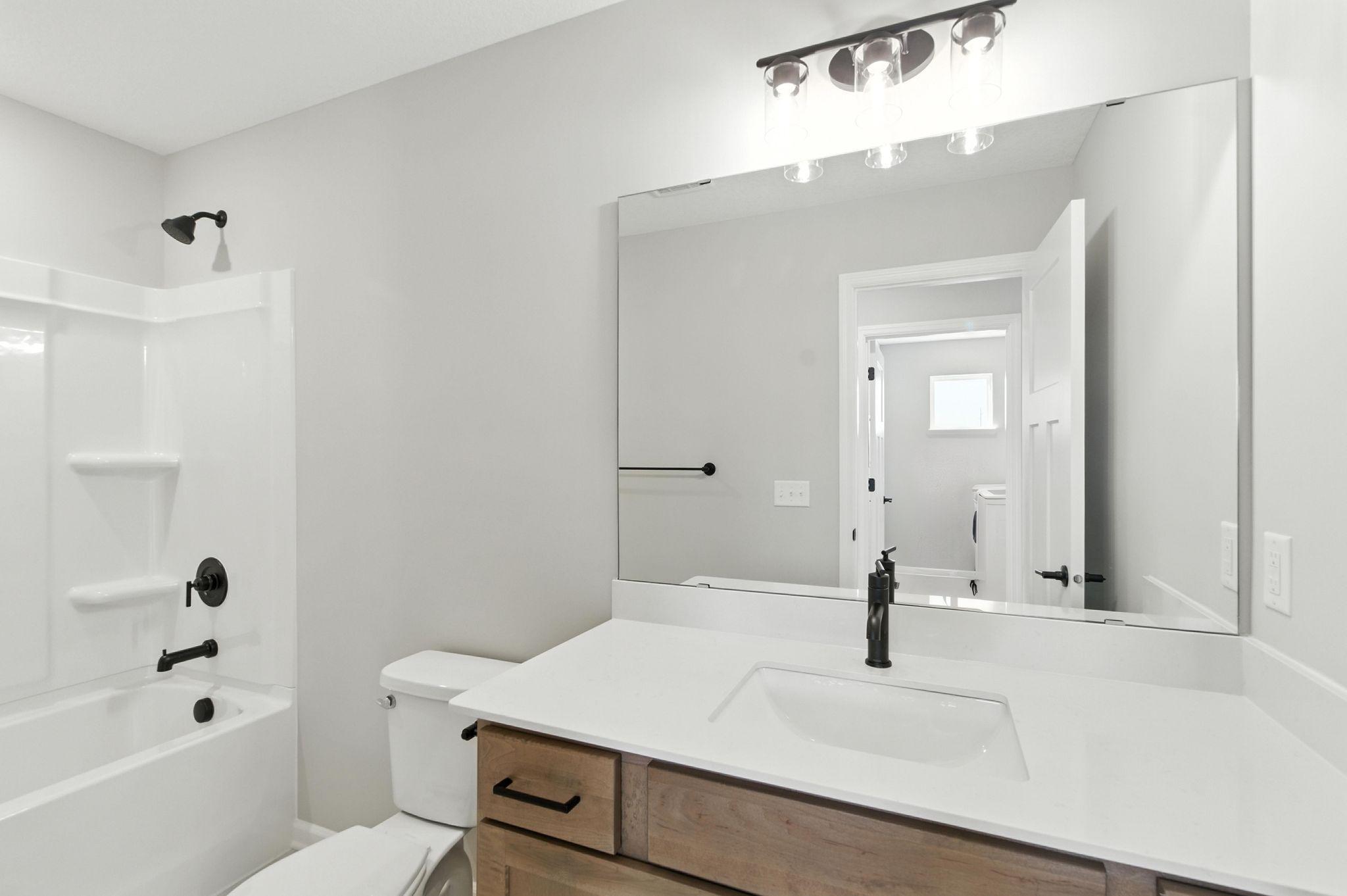 10382 Birchwood Circle Property Photo 15