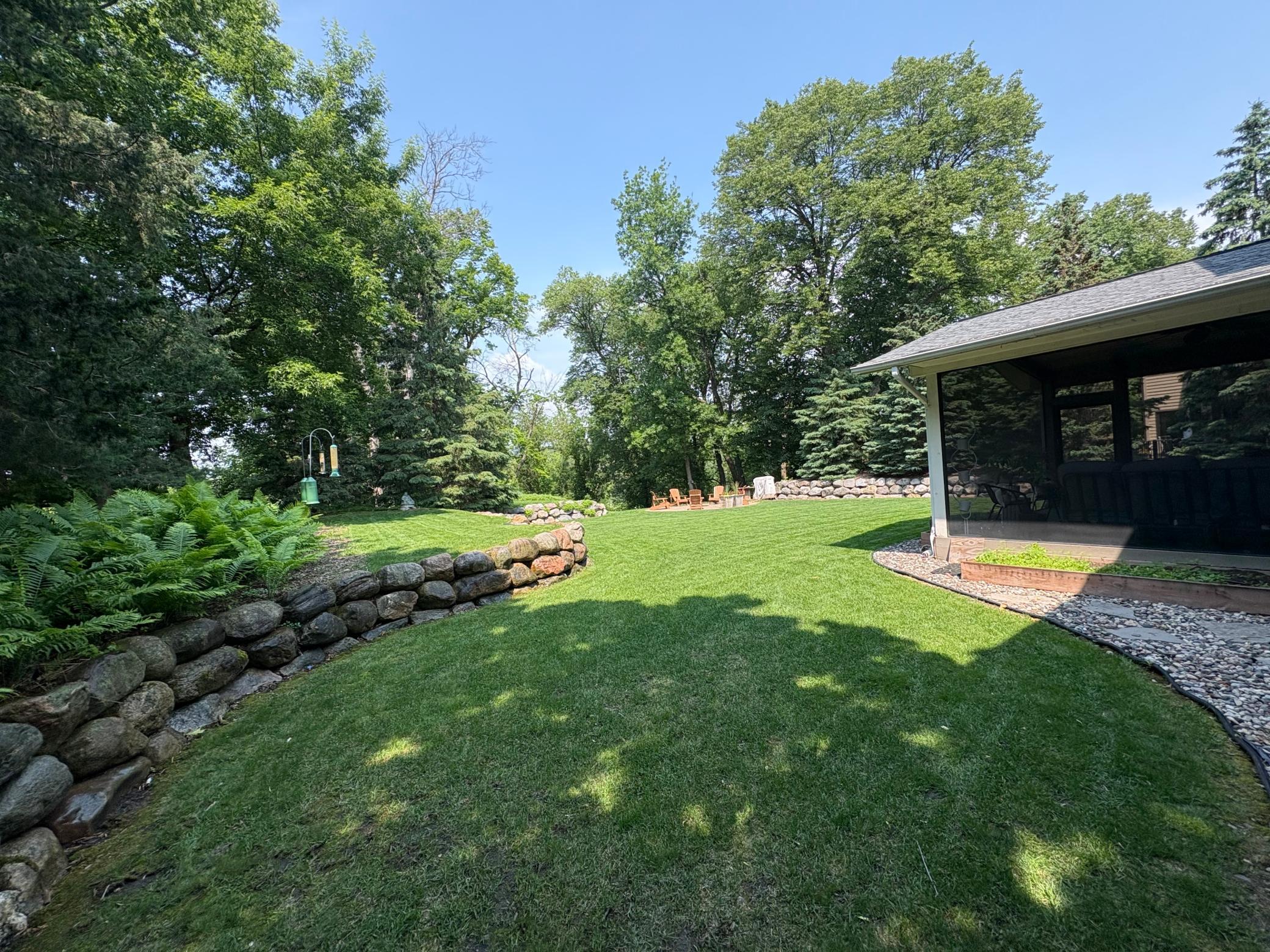 6560 Shadow Lane Property Photo 9