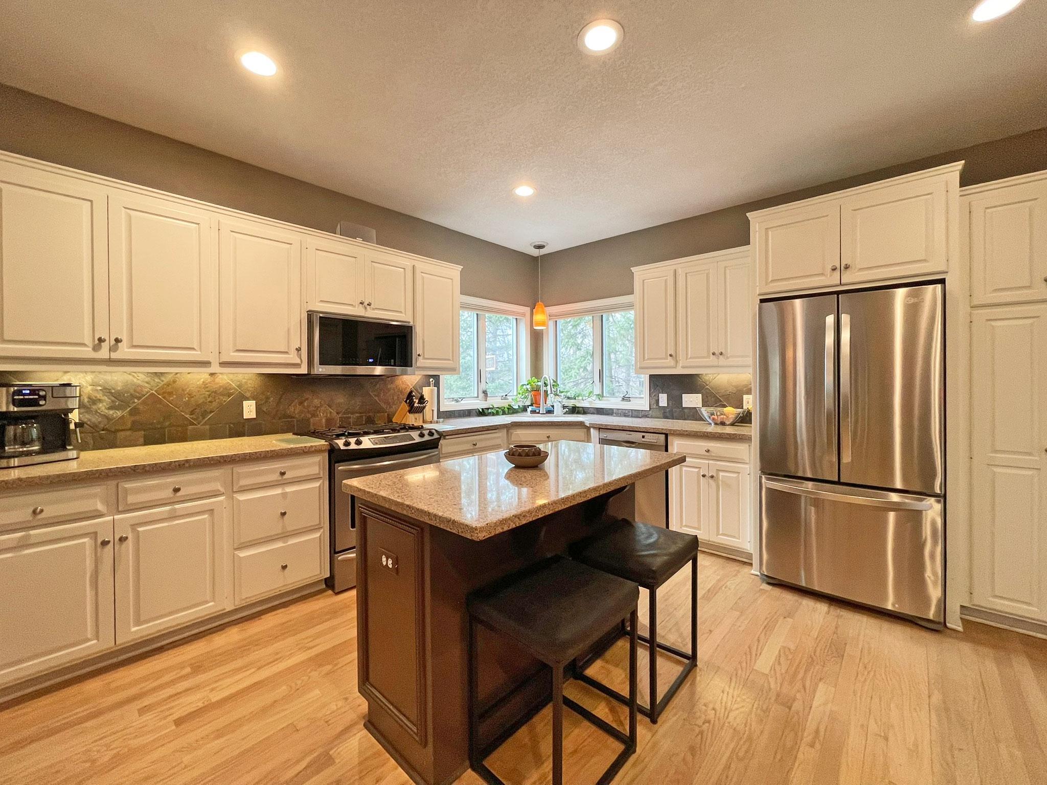 6560 Shadow Lane Property Photo 17