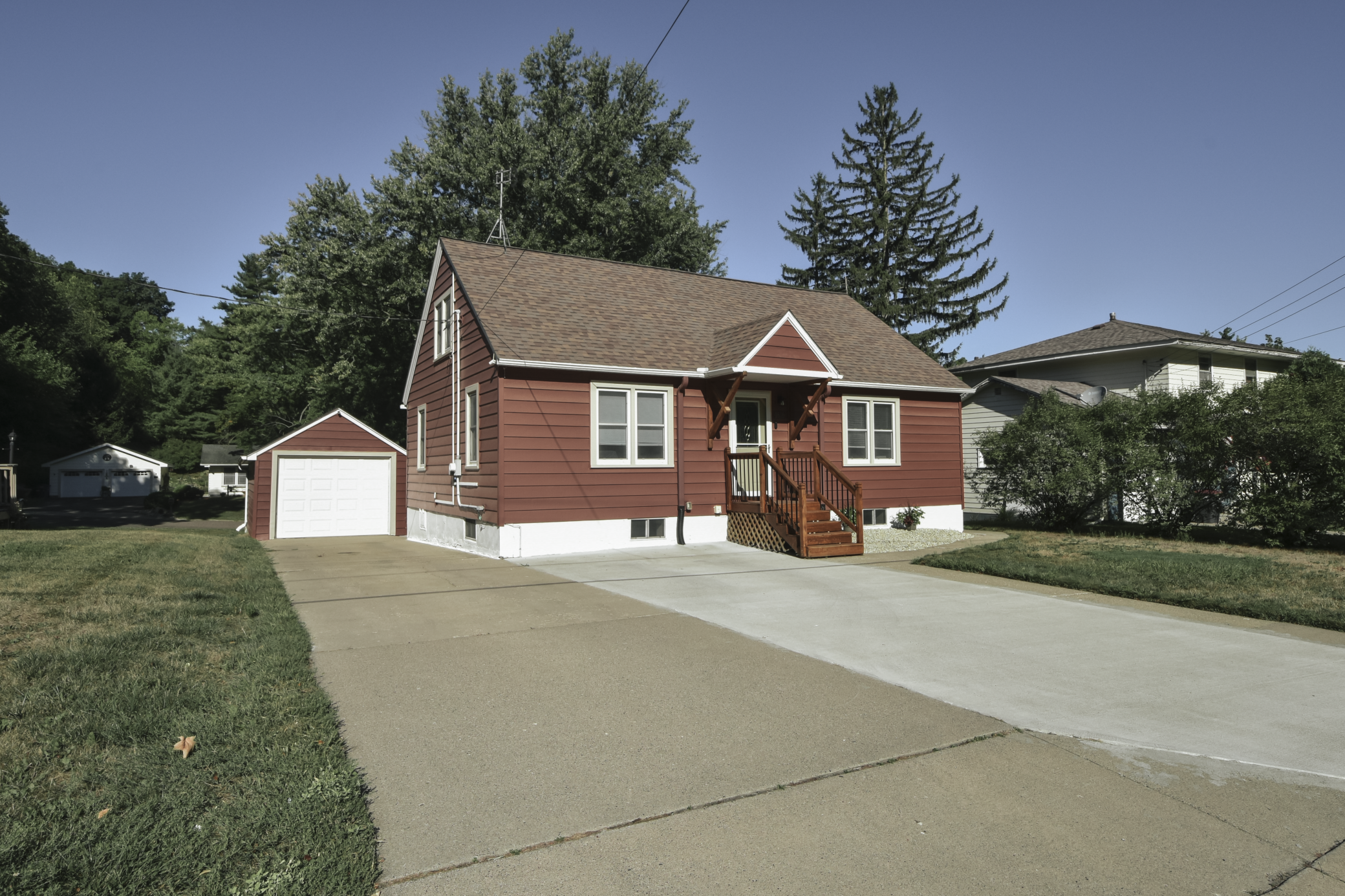 1616 Greenwood Street Property Photo 1