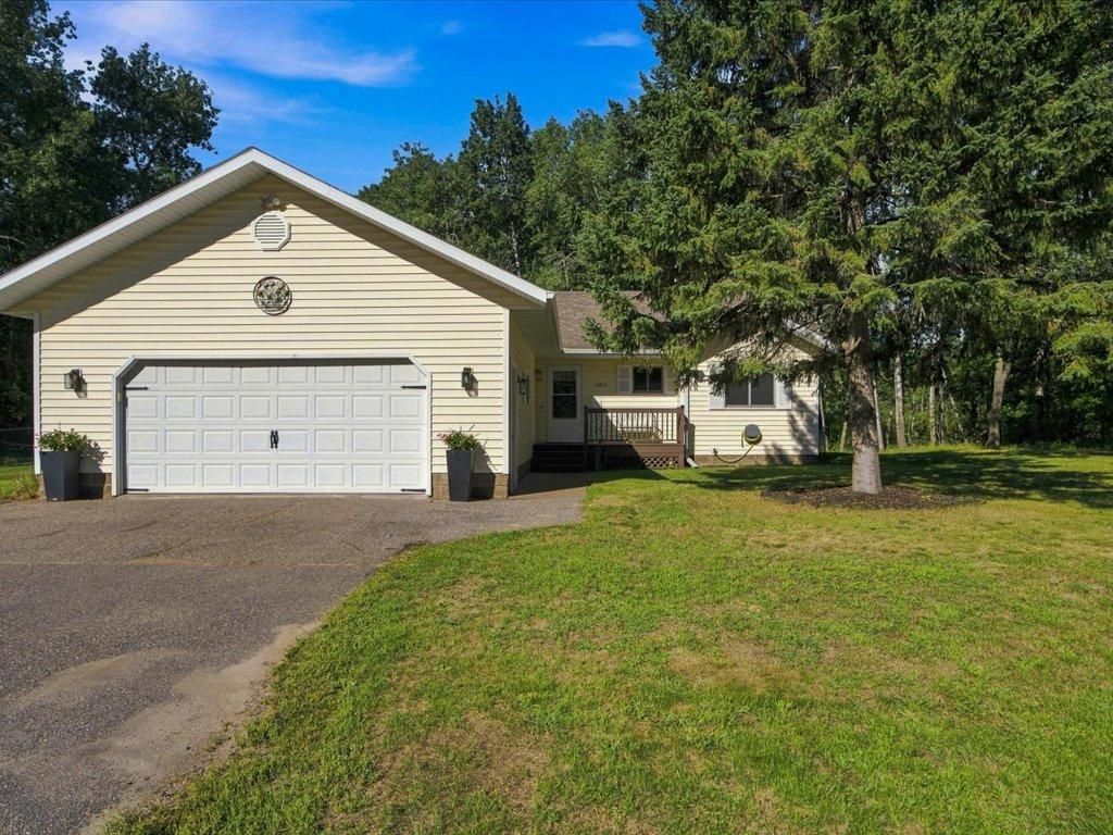 14899 Wildflower Drive Property Photo 2