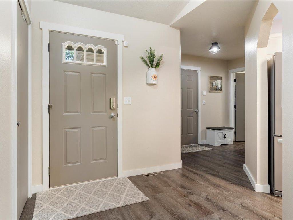 14899 Wildflower Drive Property Photo 13