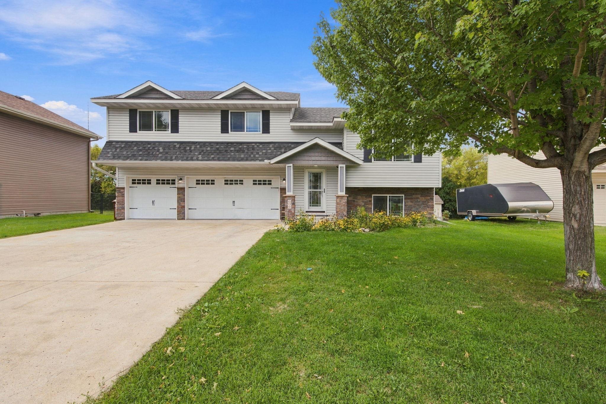 609 Ingalls Drive Property Photo 3