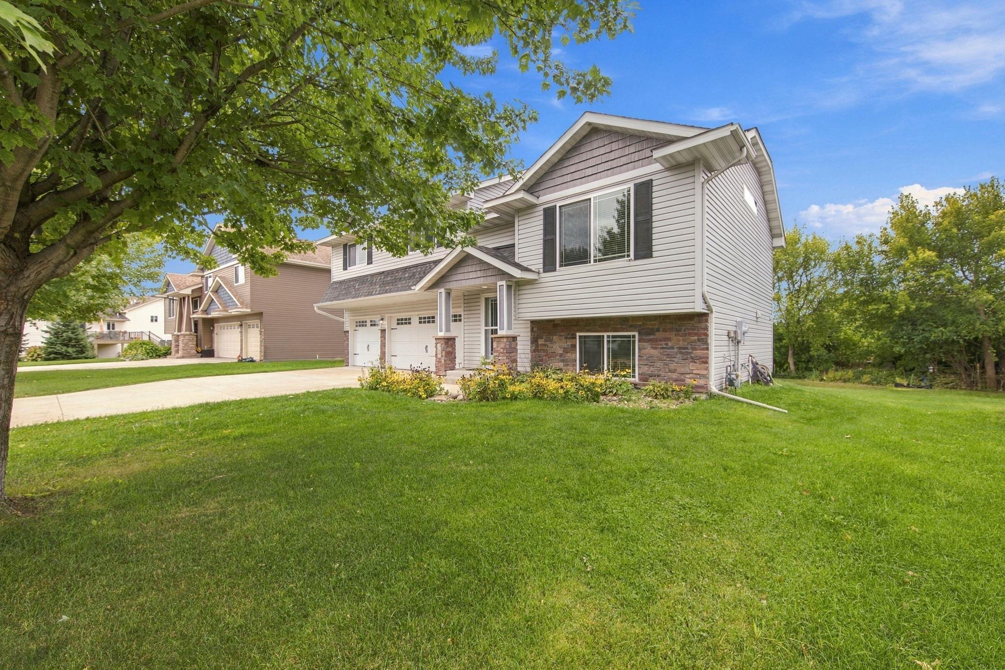 609 Ingalls Drive Property Photo 4