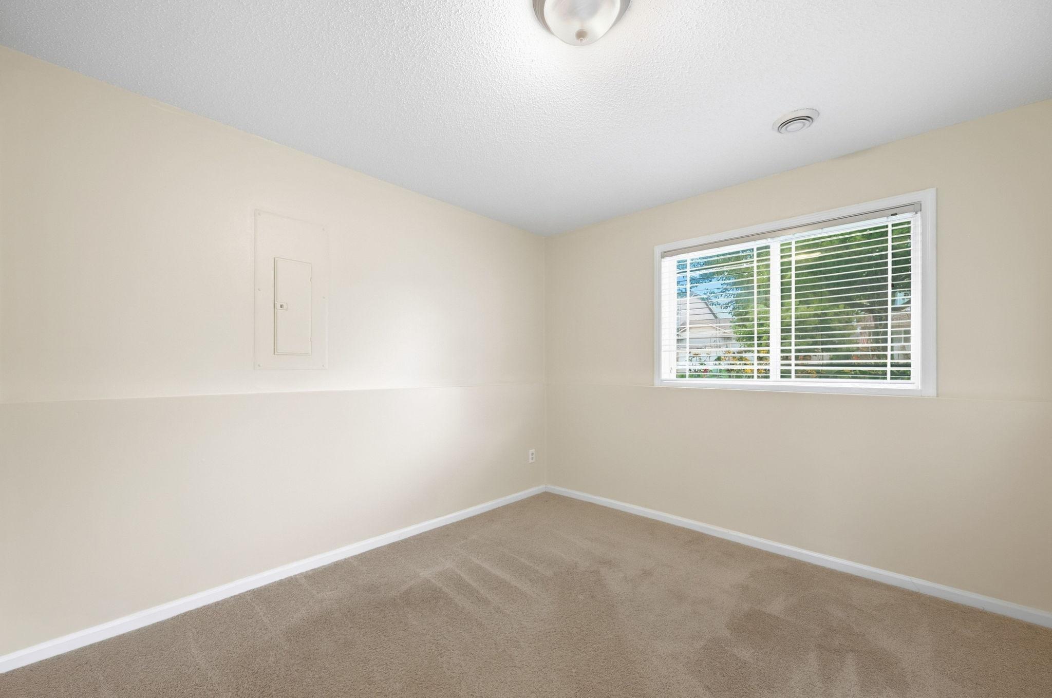 609 Ingalls Drive Property Photo 19