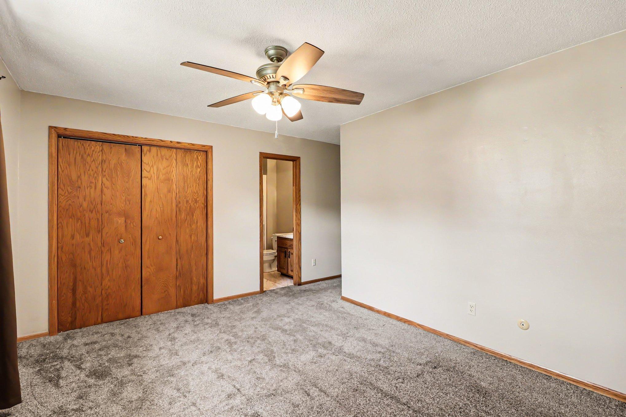 716 Conliffe Avenue Sw Property Photo 12
