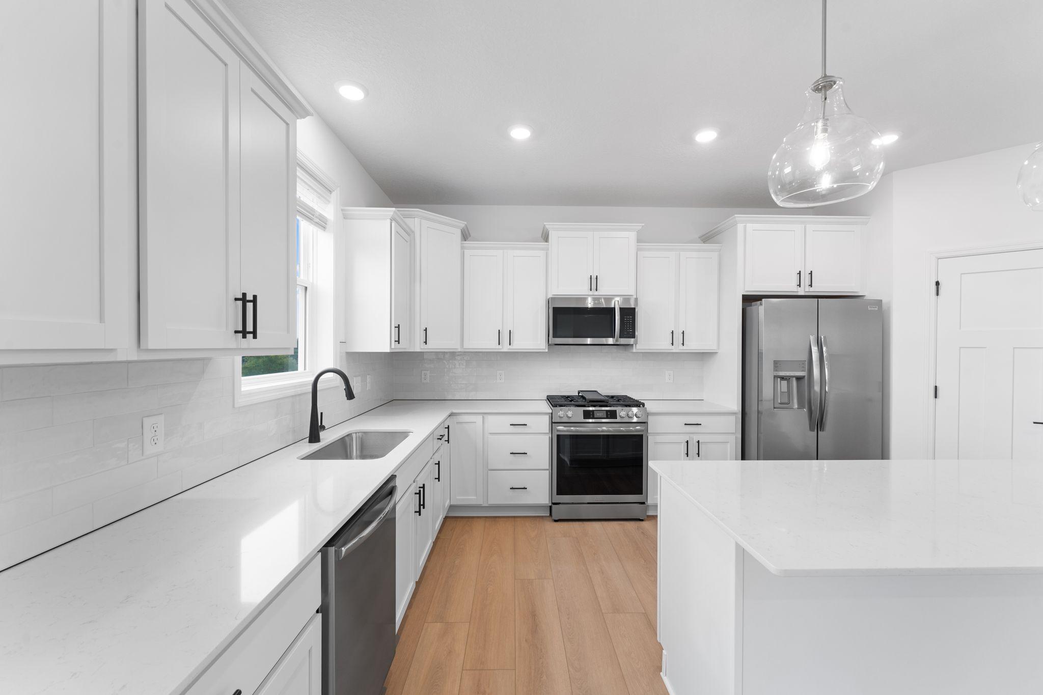 8921 Periwinkle Boulevard Property Photo 3