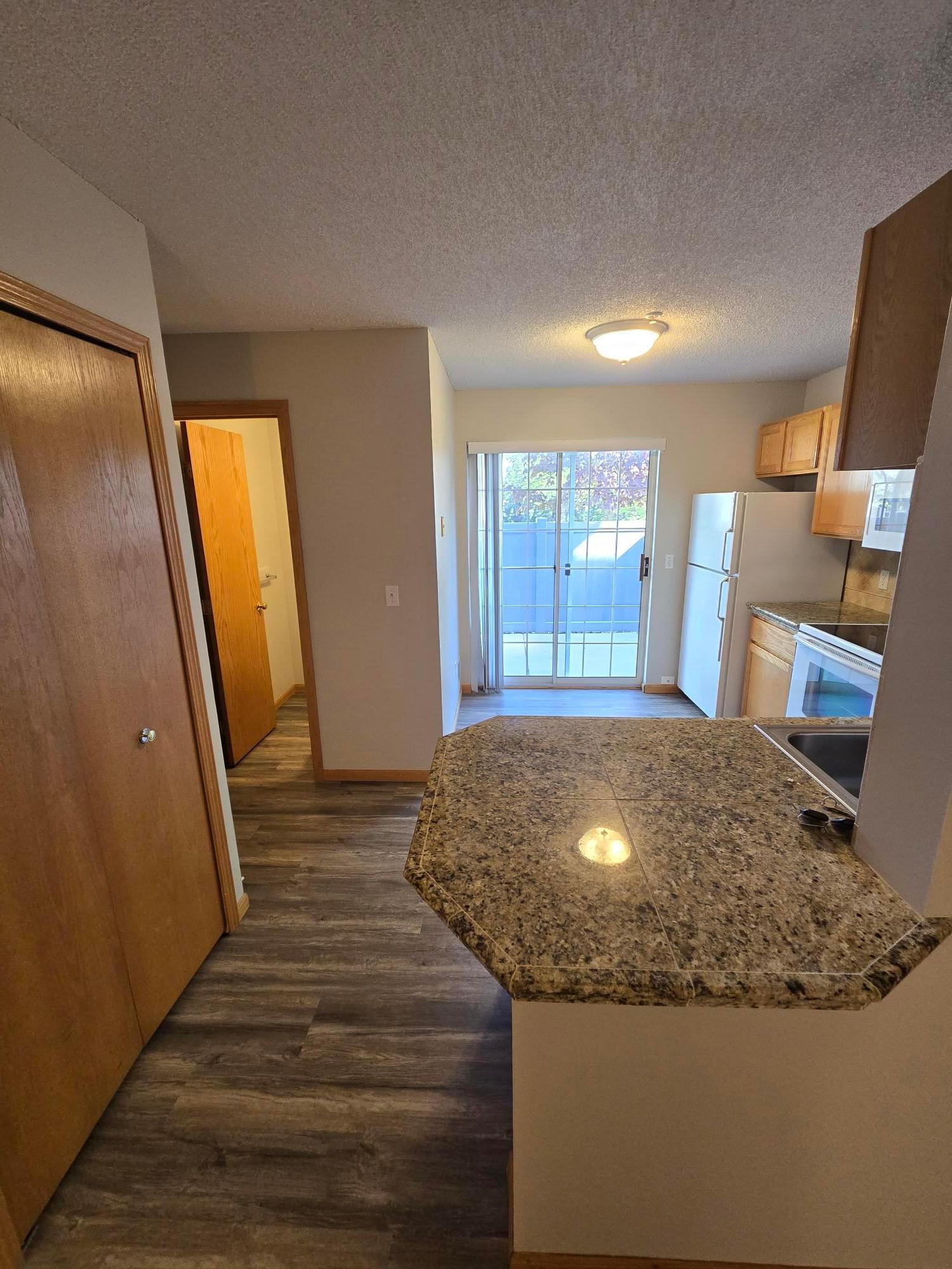 8433 Annapolis Way Property Photo 6