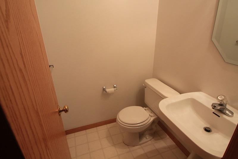 8433 Annapolis Way Property Photo 13