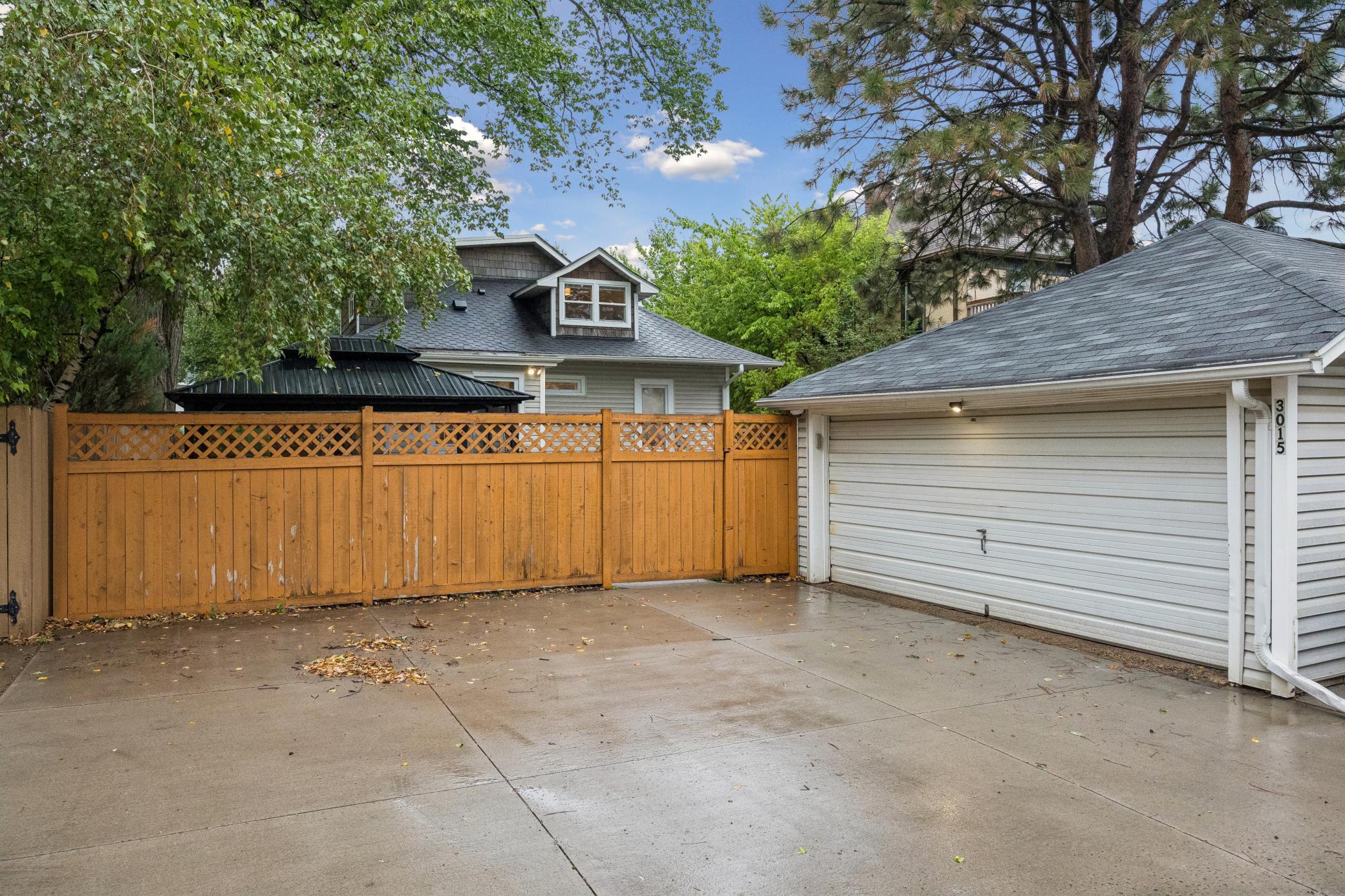 3015 Colfax Avenue S Property Photo 49