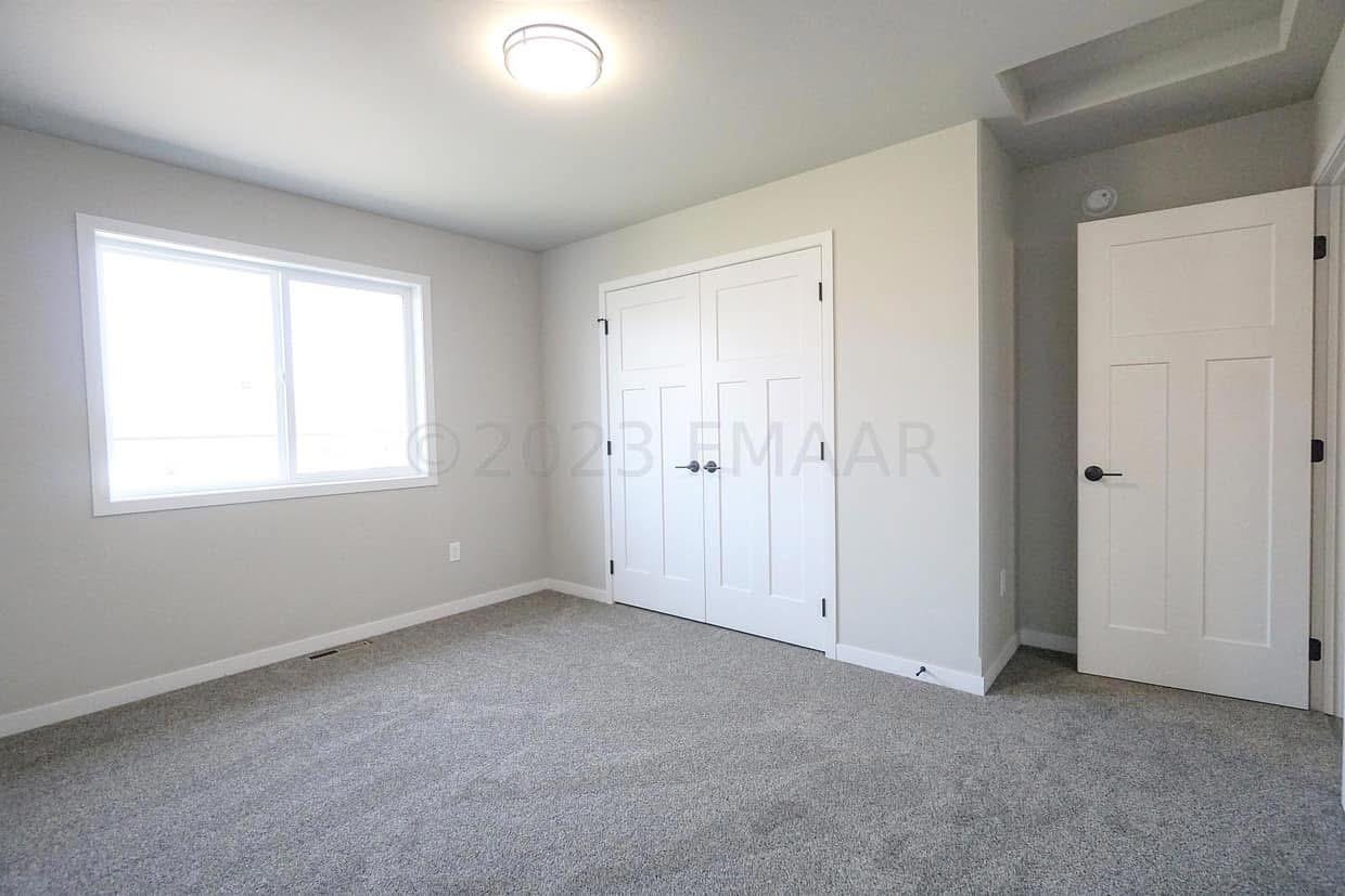 1637 10th Avenue S Property Photo 5