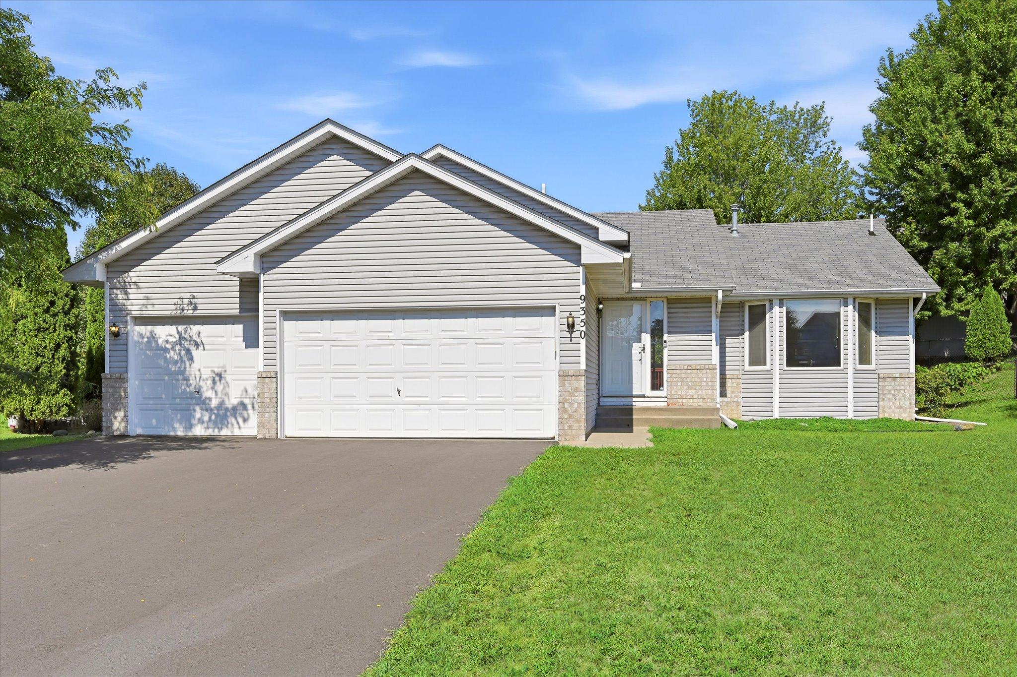 9350 Parkside Drive