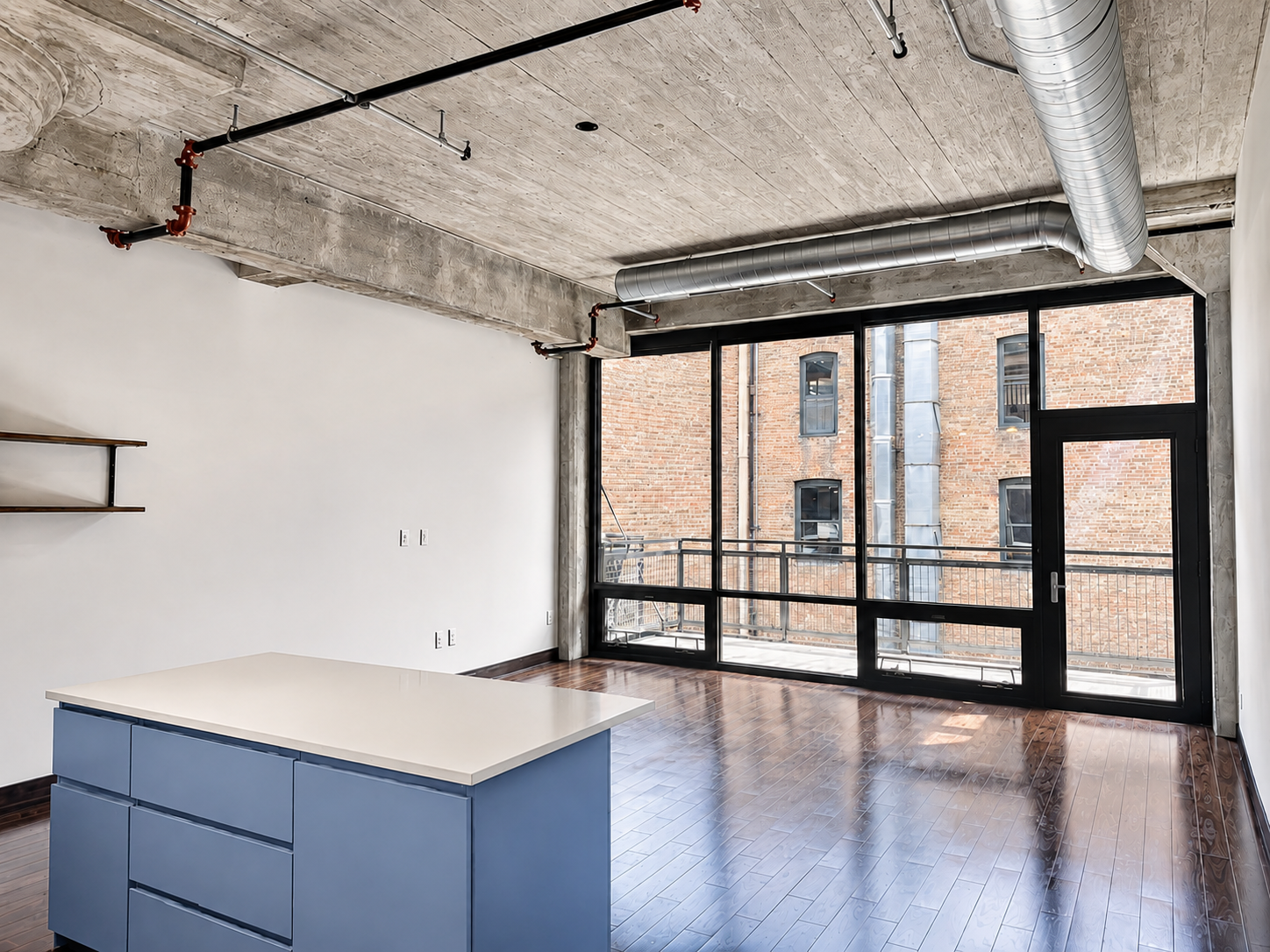 618 Washington Avenue N 405 Property Photo 1