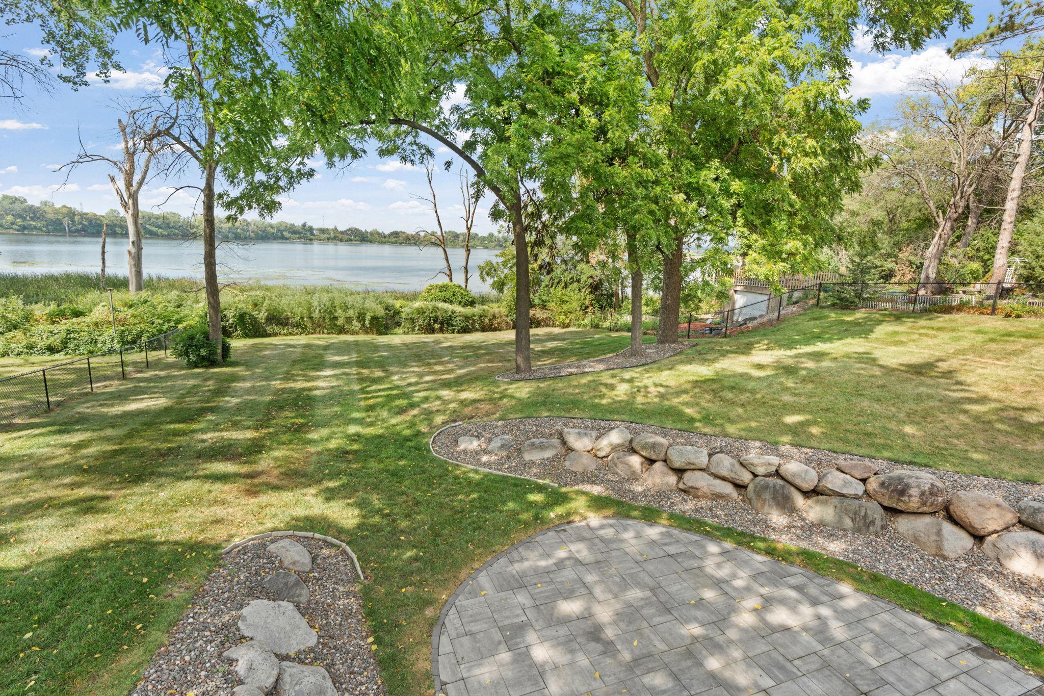 4337 Old Highway 10 Property Photo 7