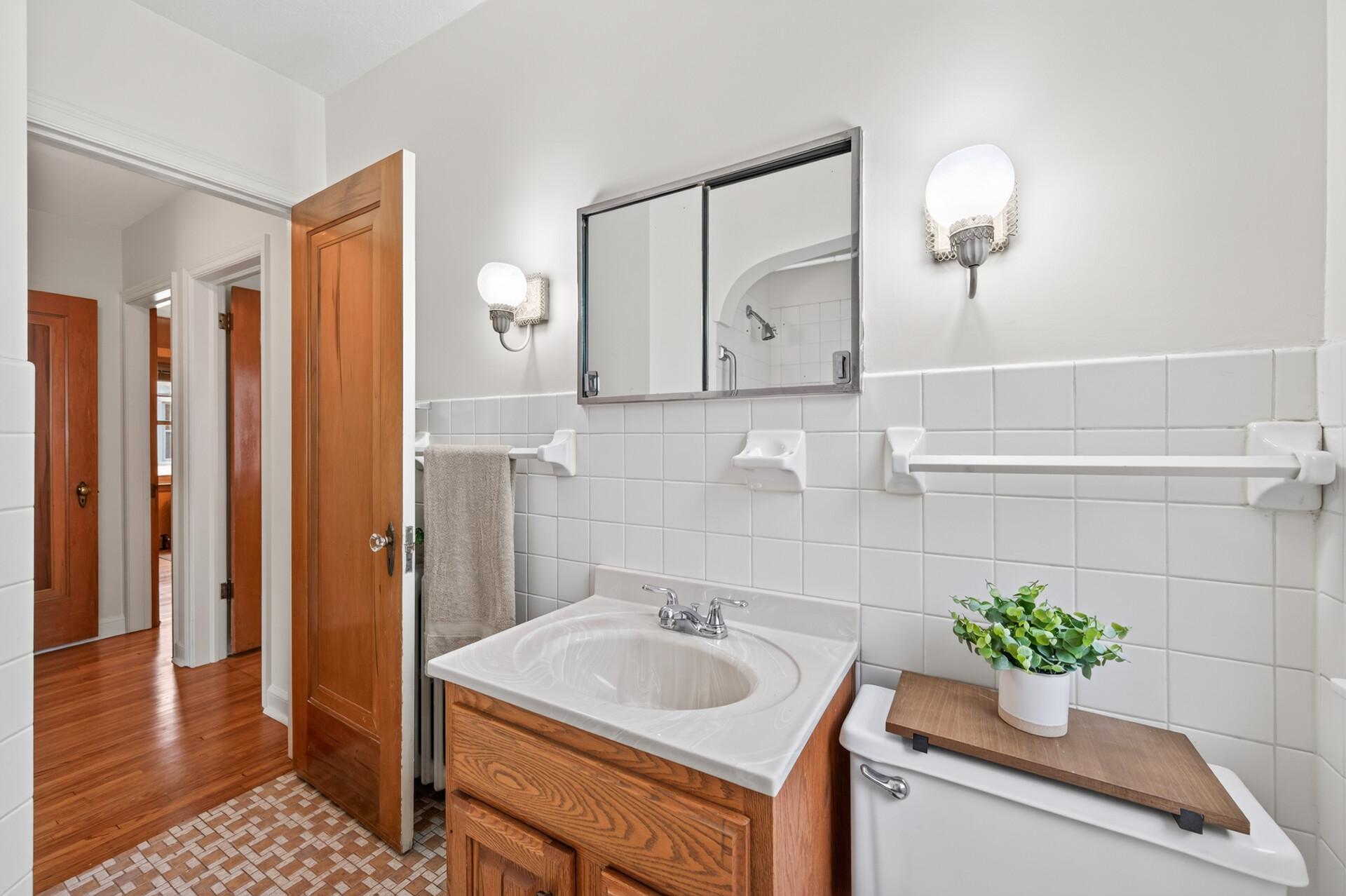 3028 E Minnehaha Parkway Property Photo 15