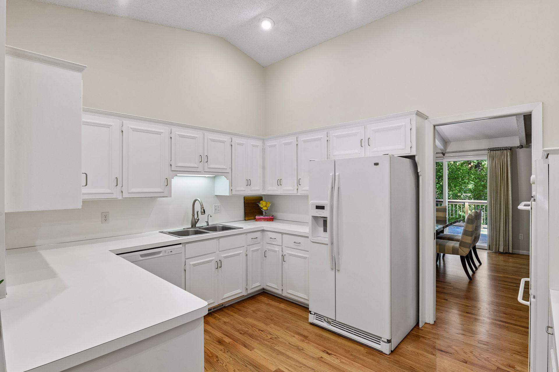 6619 Londonderry Drive Property Photo 16