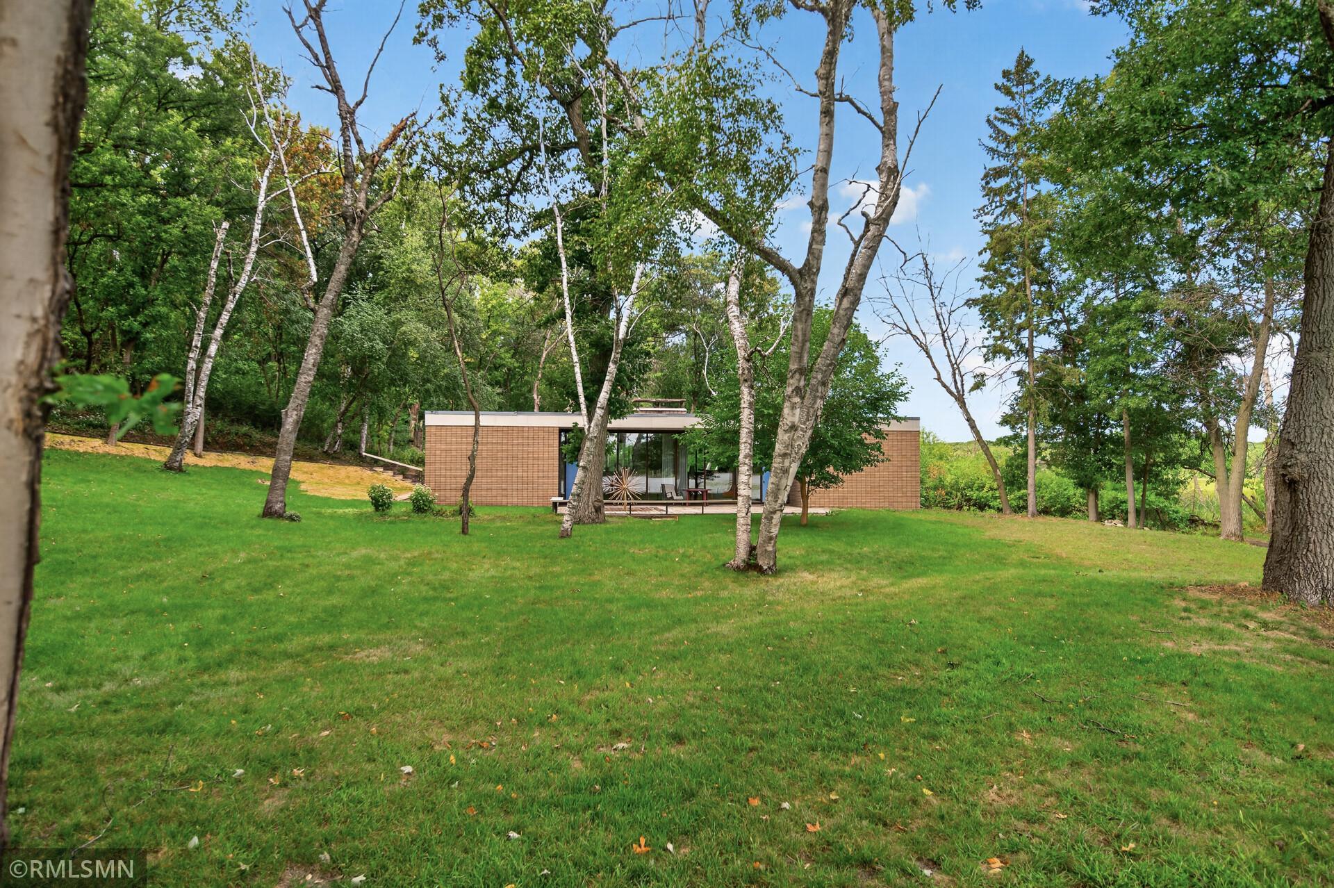 4380 Reiland Lane Property Photo 4