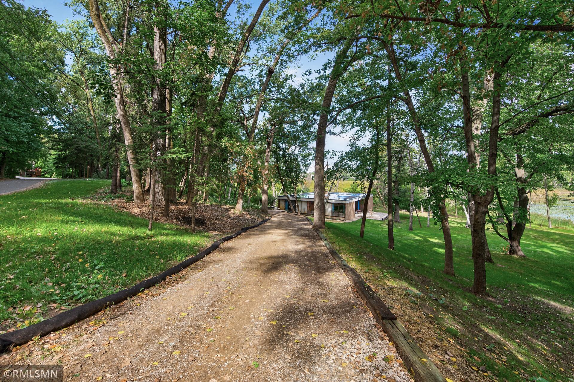 4380 Reiland Lane Property Photo 17