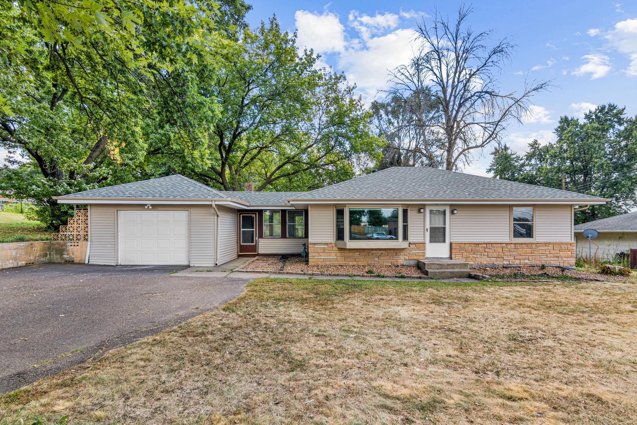 1976 Radatz Avenue
