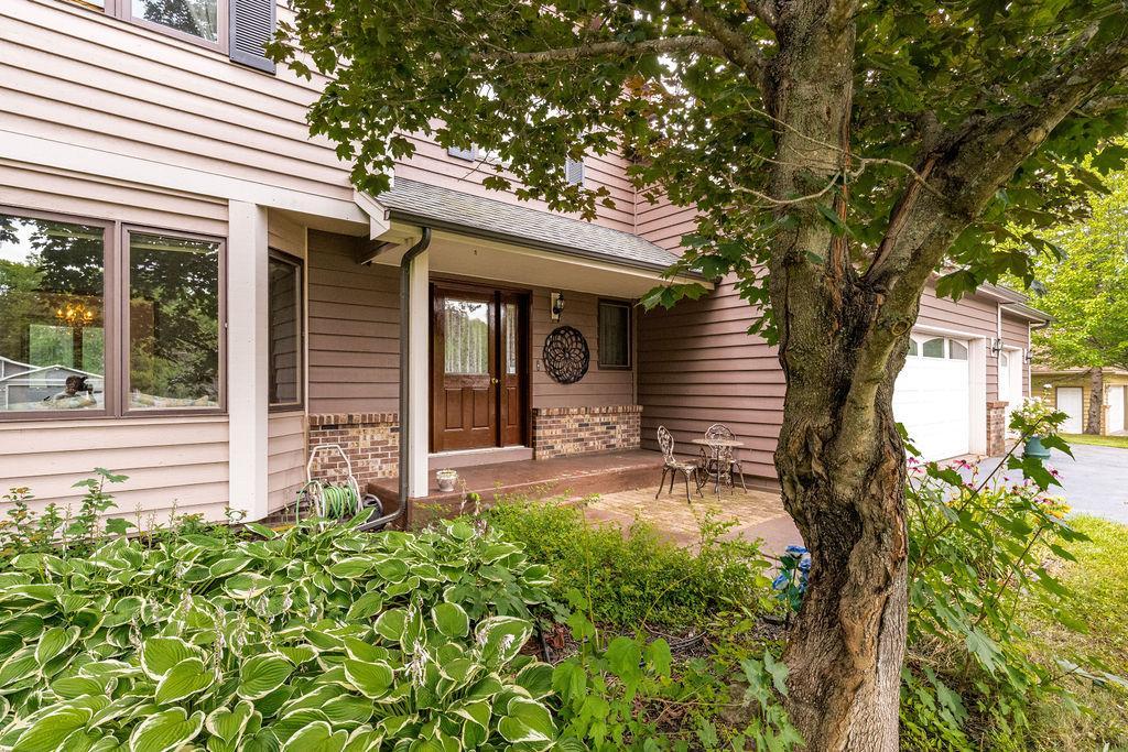 4859 Terrace Circle Property Photo 4