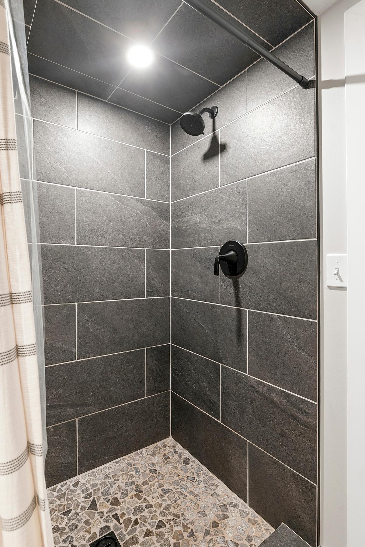 5344 Chowen Avenue S Property Photo 37