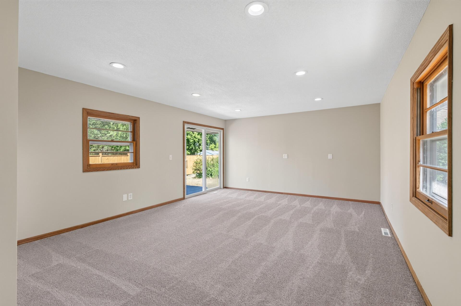 424 4th Avenue Ne Property Photo 9