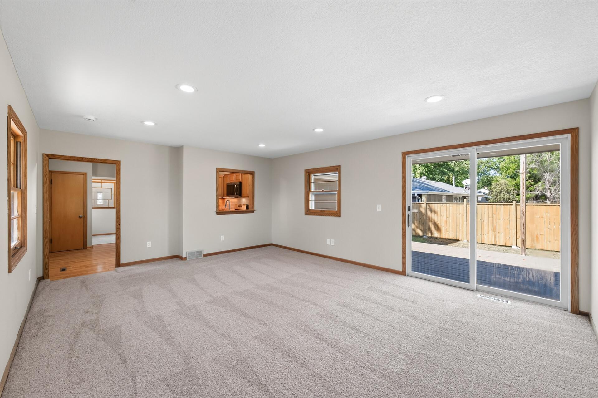 424 4th Avenue Ne Property Photo 10