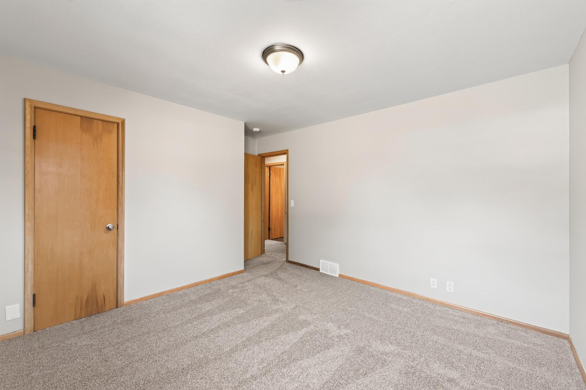 424 4th Avenue Ne Property Photo 15