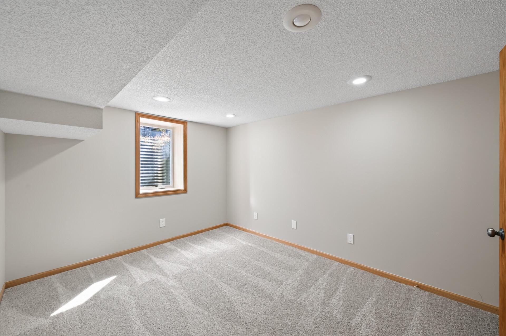 424 4th Avenue Ne Property Photo 20