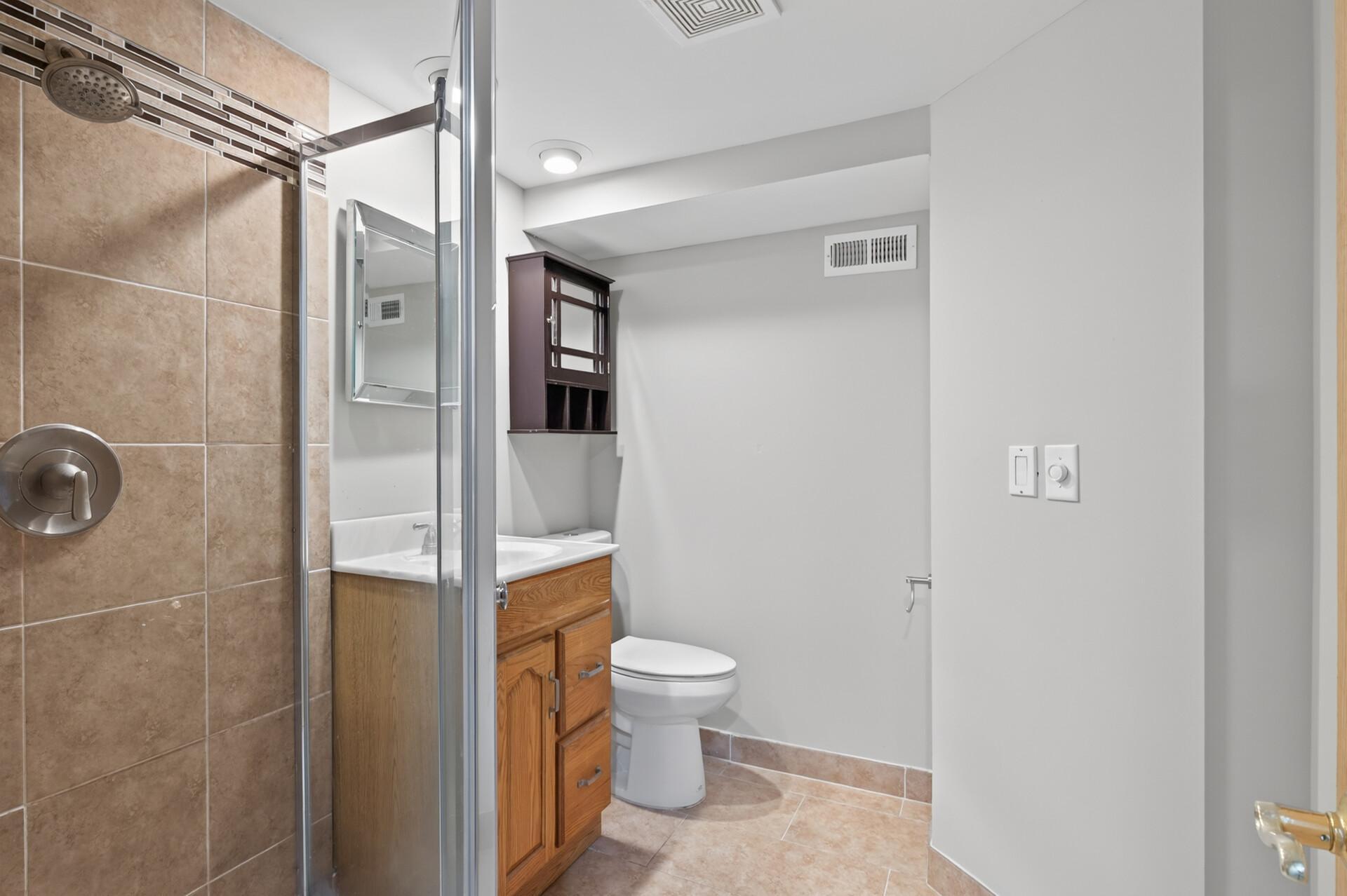 424 4th Avenue Ne Property Photo 21
