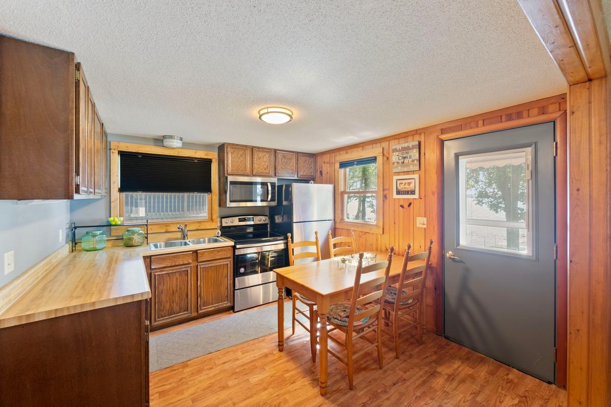 23825 Clarissa Haven Drive Property Photo 10