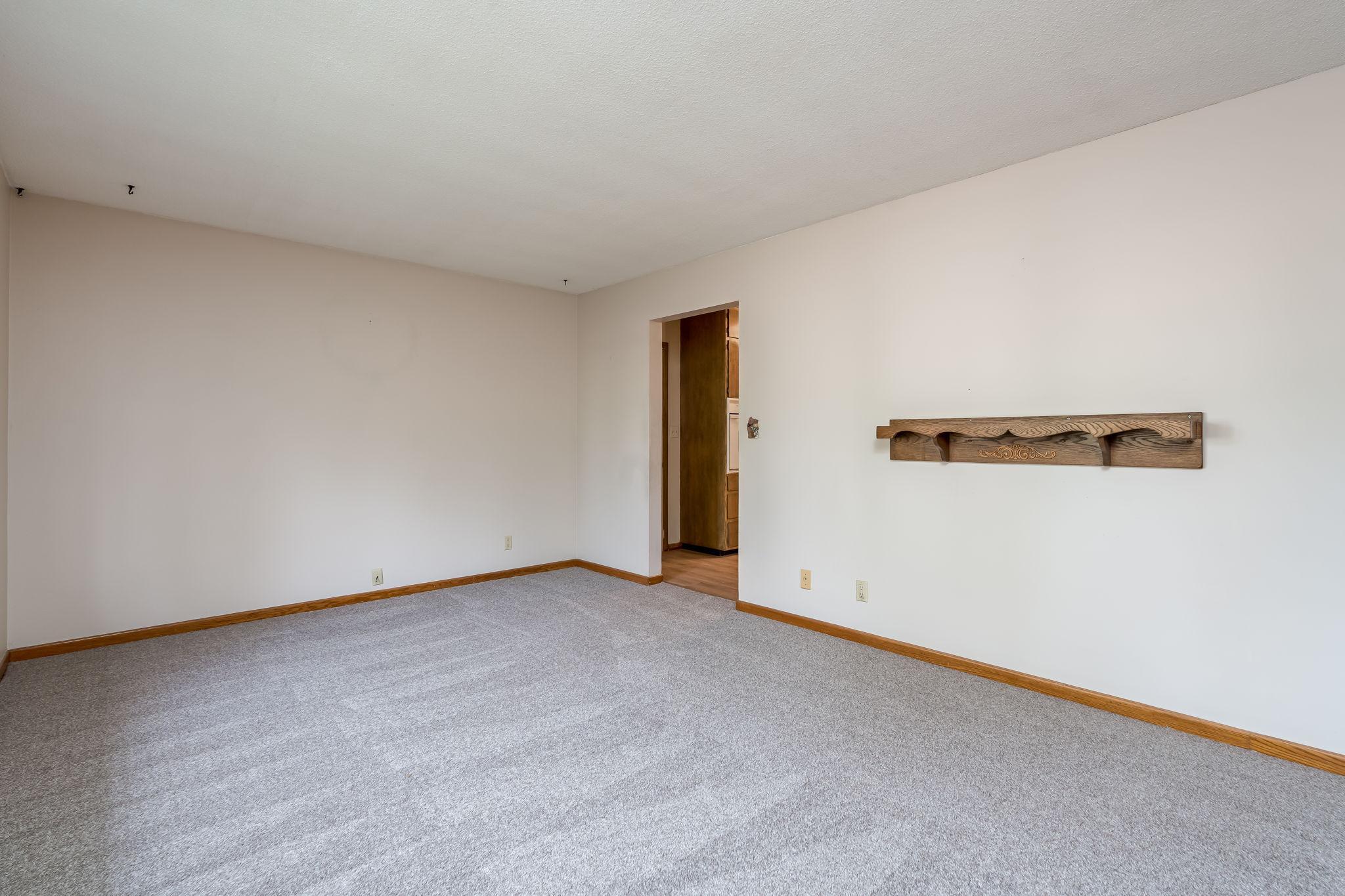 125 N Manitou Drive Property Photo 7
