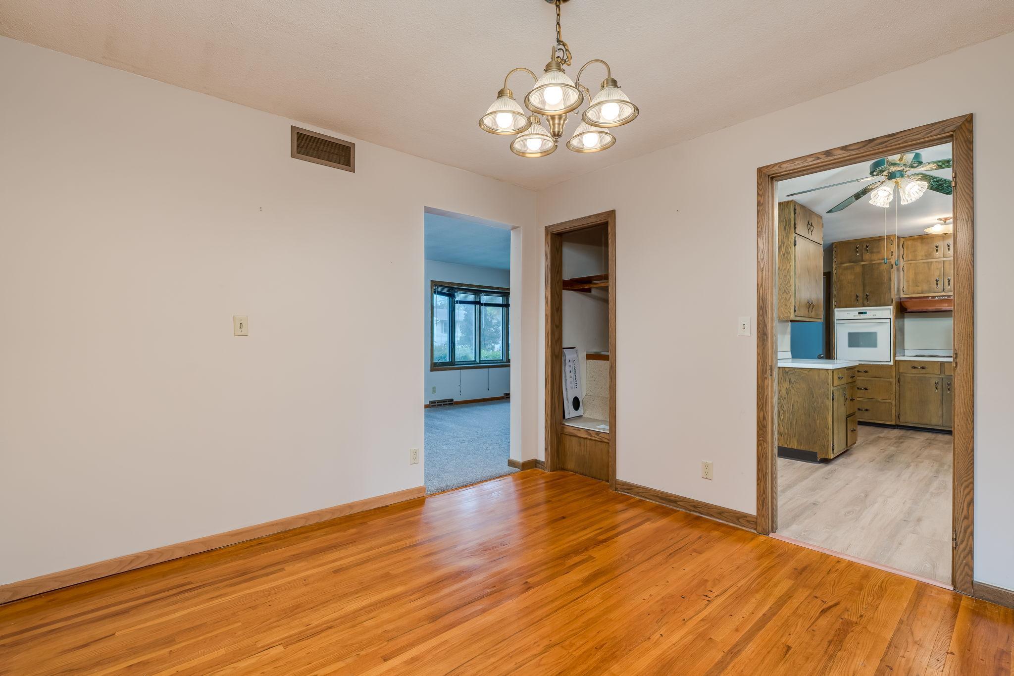 125 N Manitou Drive Property Photo 18