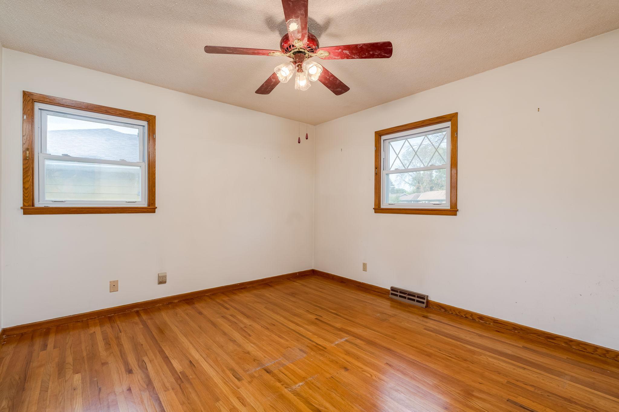 125 N Manitou Drive Property Photo 23